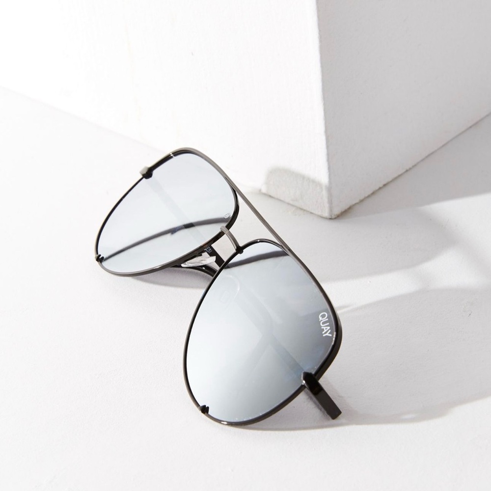 Quay x Desi Perkins High Key Aviator Mirrored Sunglasses